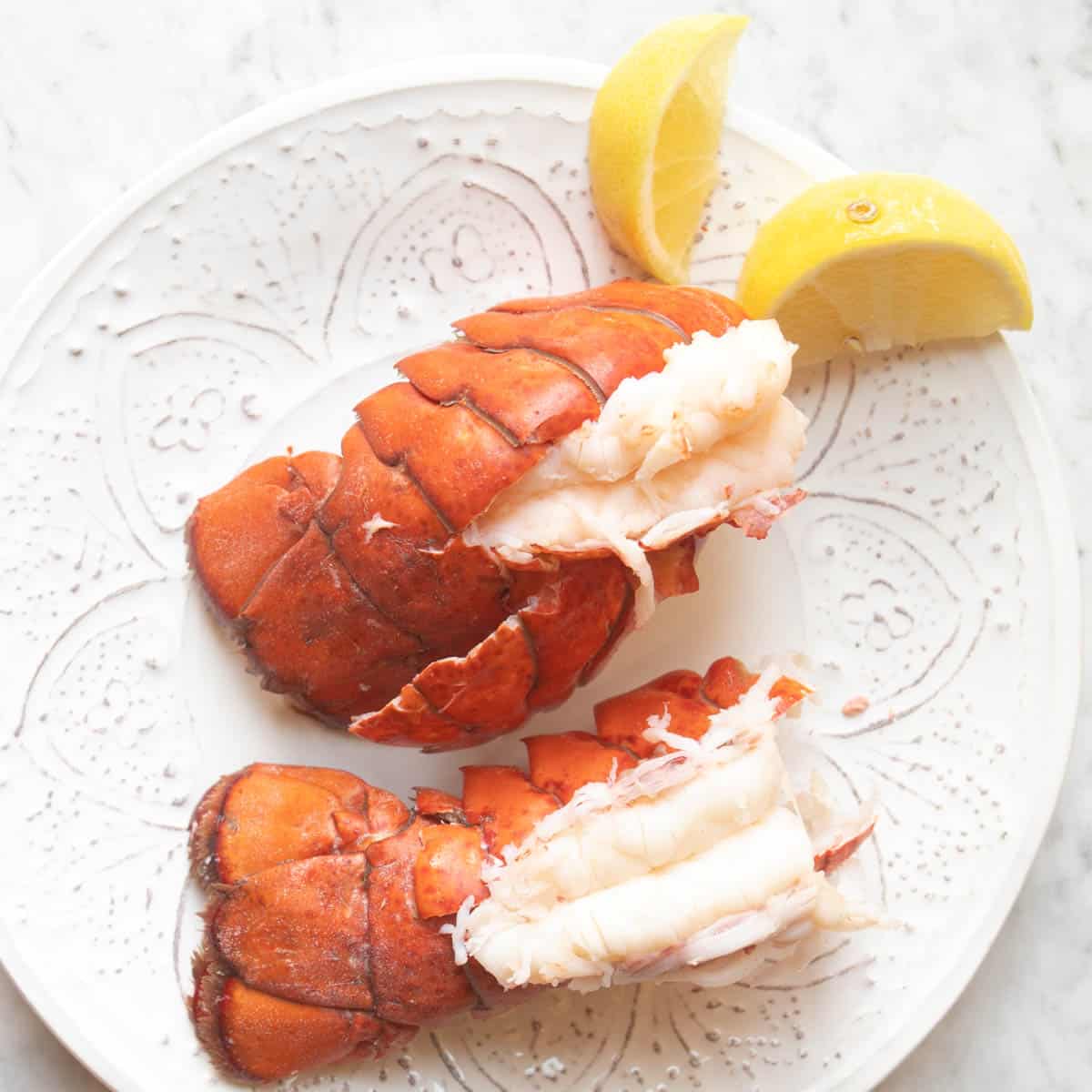 How to Properly Boil Lobster Tails for a Delicious Dinner in 2025