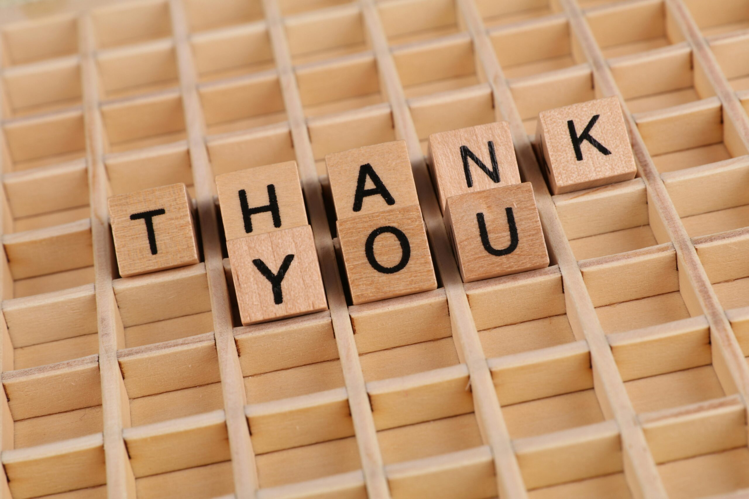 How to Write a Thank You Letter: 5 Smart Tips for 2025 Success